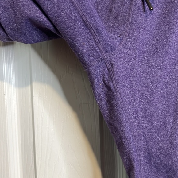 Lululemon Free Fall Crop - Picture 4 of 8